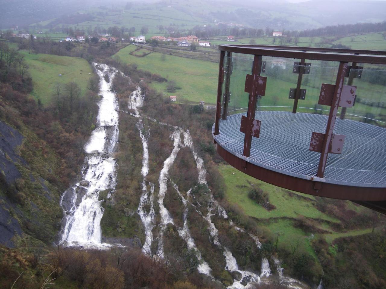 Affittacamere Balcon De La Len Quintana de Soba Esterno foto