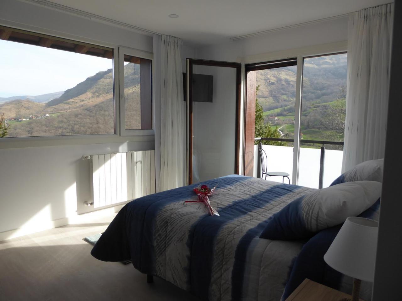 Affittacamere Balcon De La Len Quintana de Soba Esterno foto